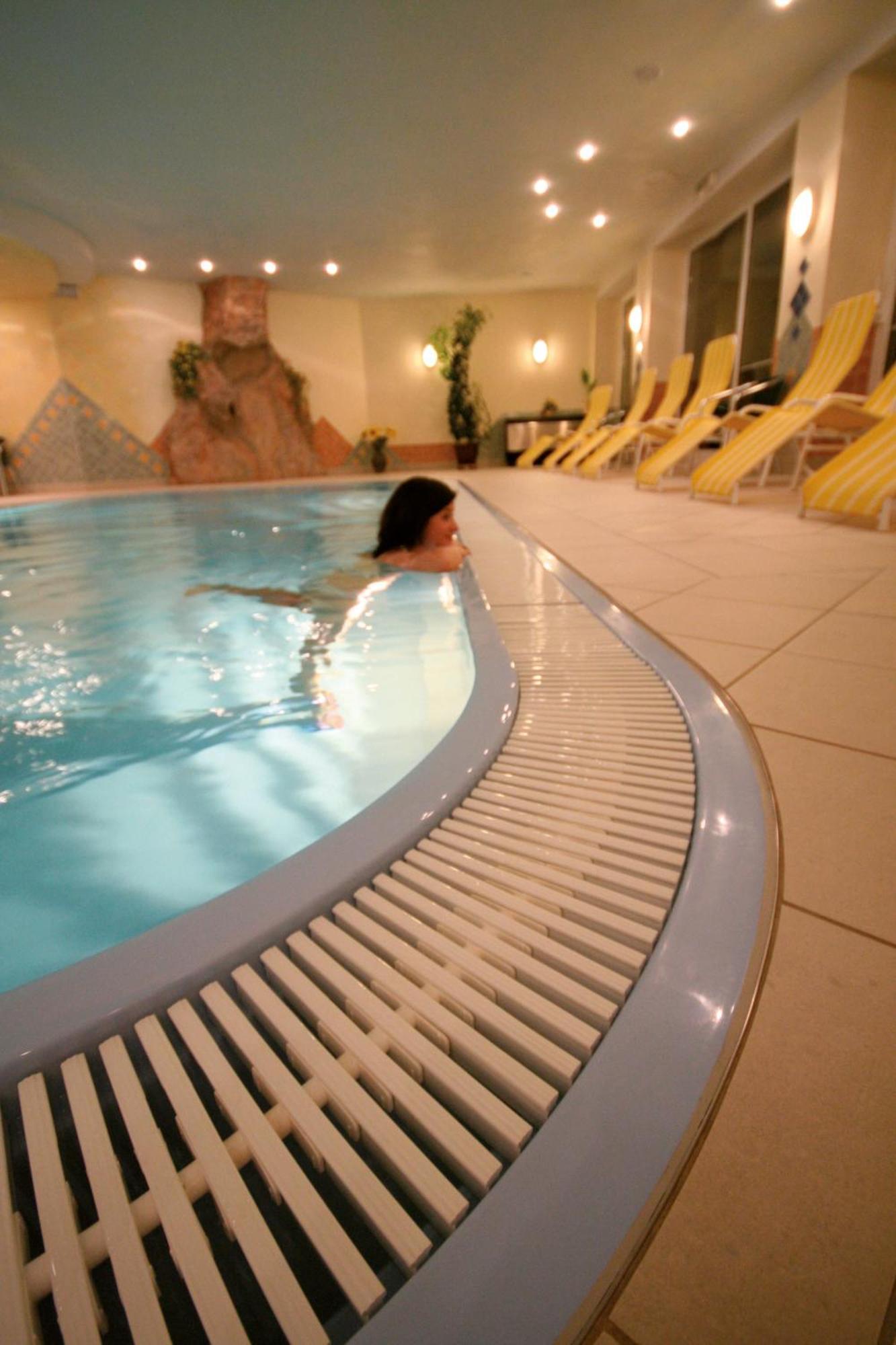 Hotel Styrolerhof Steeg Bagian luar foto