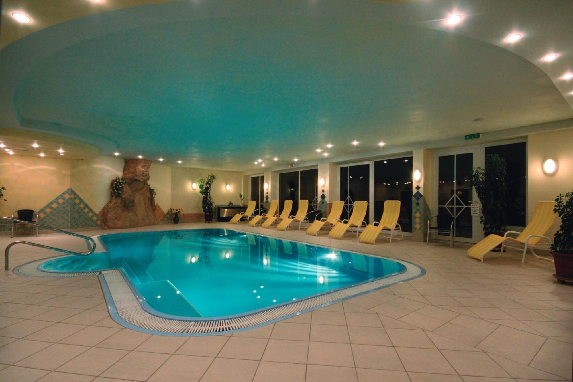 Hotel Styrolerhof Steeg Bagian luar foto