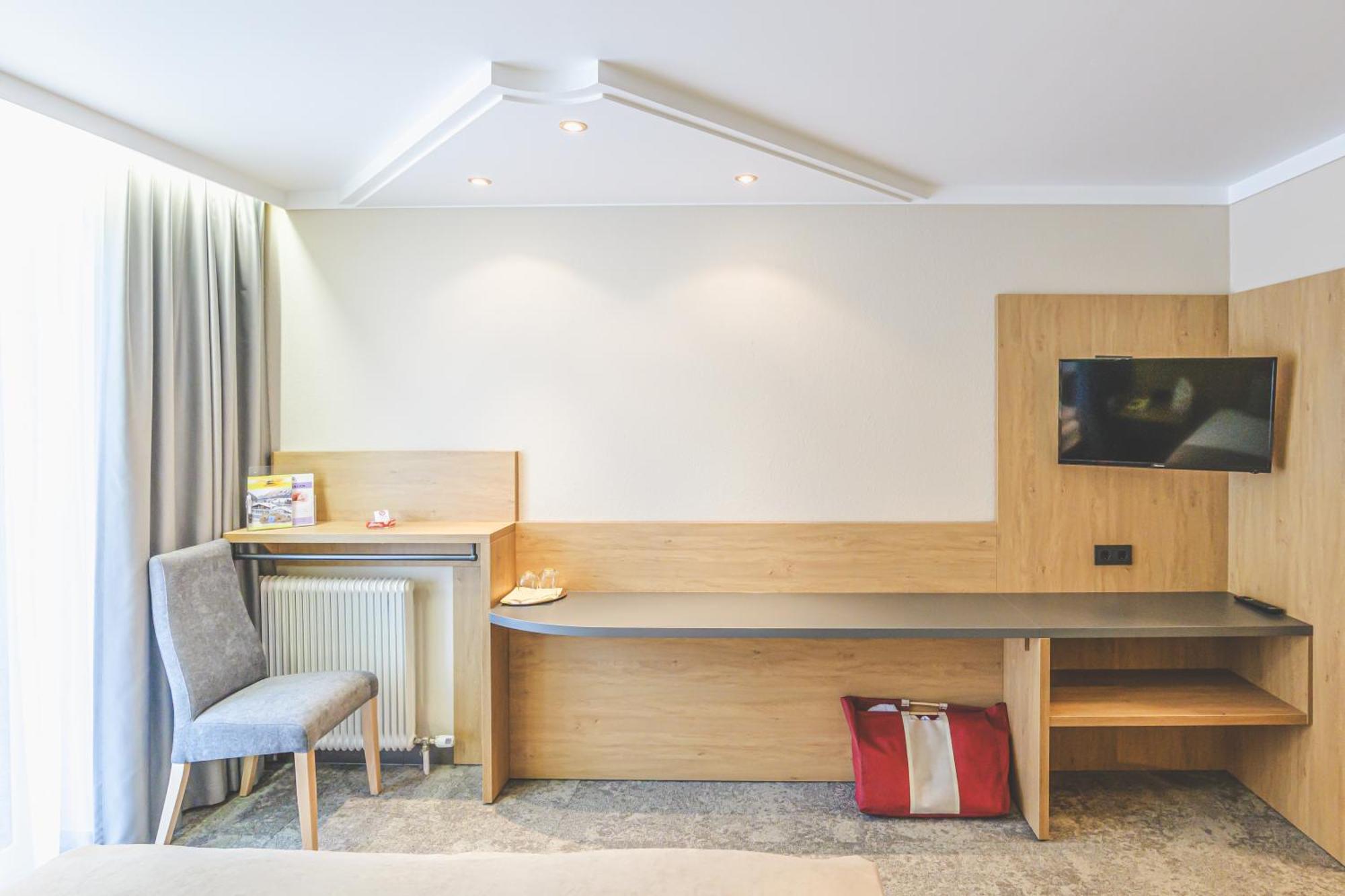 Hotel Styrolerhof Steeg Bagian luar foto